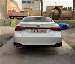 تويوتا أفالون